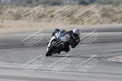 media/Nov-30-2025-TrackXperience (Sun) [[c0061d280f]]/3-Level 1/Session 4 (Turn 11)/